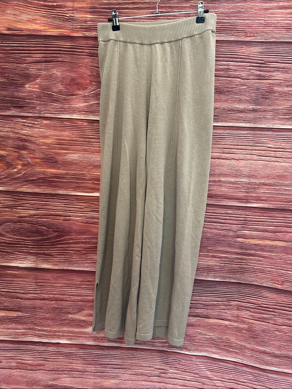 Arcaa movement | Wide-Leg Knit Pull-On Pants in Olive Taupe | XS
